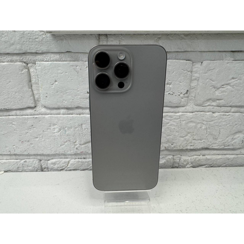 Мобильный телефон Apple iPhone 15 Pro Max 8/256 GB            
            б/у