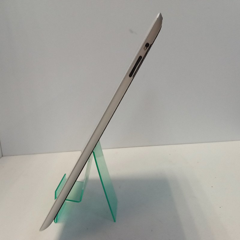 Планшет с SIM-картой Apple iPad 3 32Gb Wi-Fi + Cellular            
            б/у