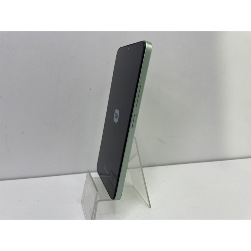 Мобильный телефон Xiaomi Redmi 13C 8/256 GB            
            б/у