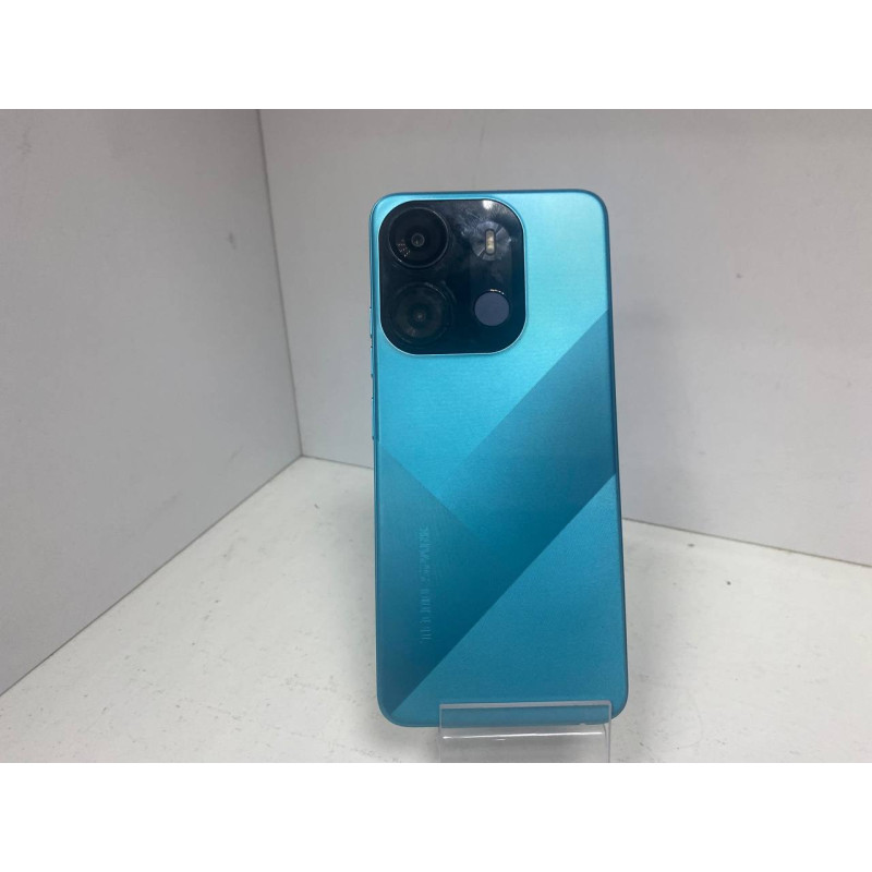 Мобильный телефон Tecno Spark Go 2023 3/64 GB            
            б/у