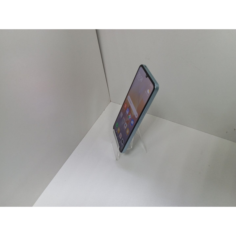 Мобильный телефон Xiaomi Redmi A2+ 3/64 GB            
            б/у