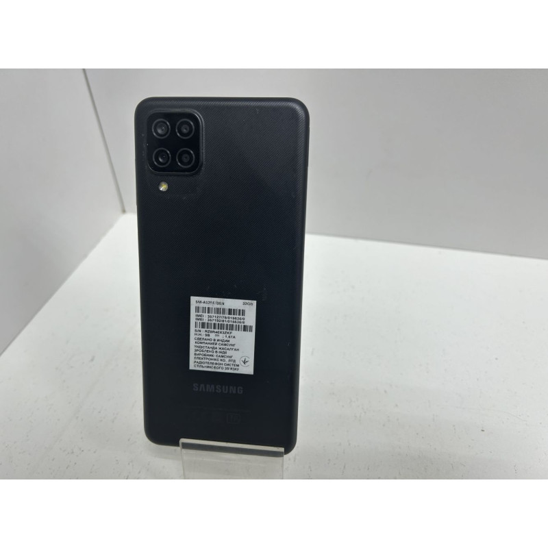 Мобильный телефон Samsung Galaxy A12 3/32 GB            
            б/у