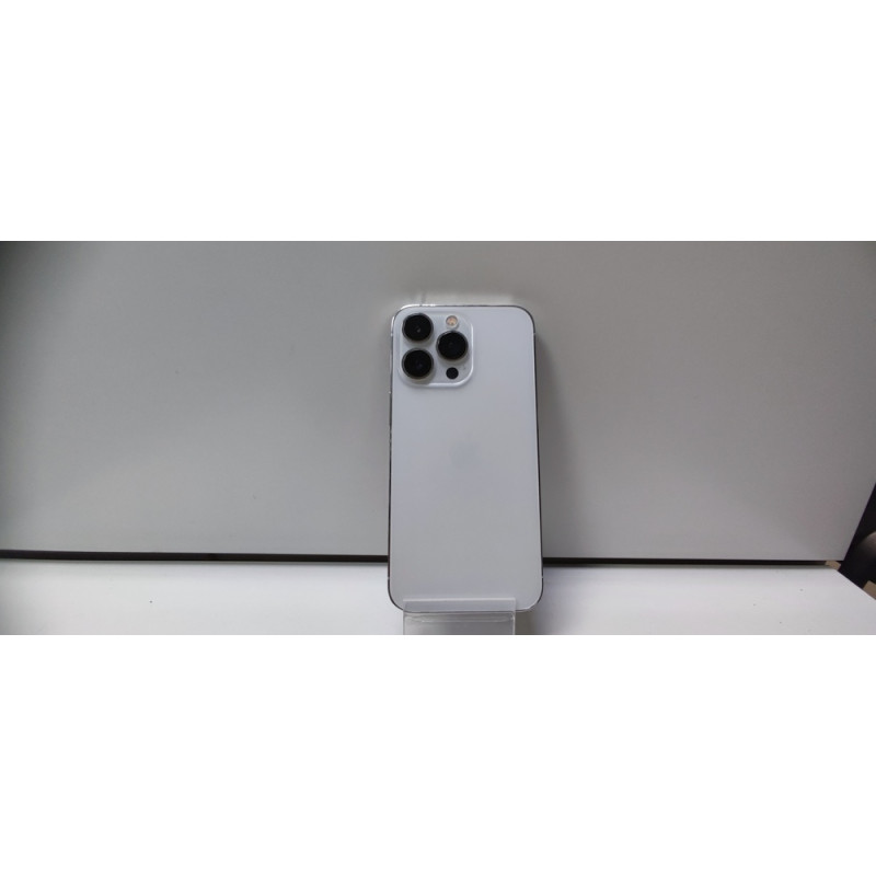 Мобильный телефон Apple iPhone 13 Pro 6/128 GB            
            б/у