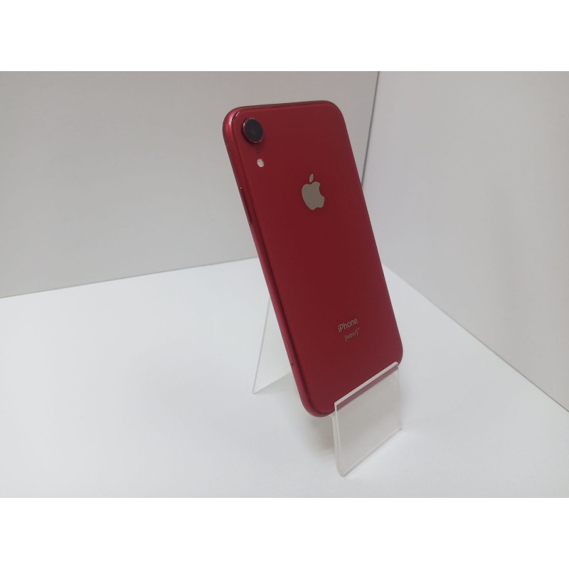 Мобильный телефон Apple iPhone XR 3/64 GB            
            б/у