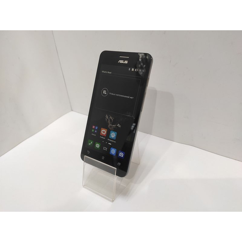 Мобильный телефон ASUS Zenfone 5 2/16 GB            
            б/у