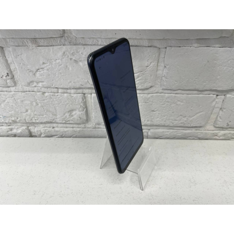 Мобильный телефон Xiaomi Redmi 9 4/64 GB            
            б/у