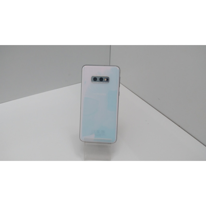 Мобильный телефон Samsung Galaxy S10e 6/128 GB            
            б/у