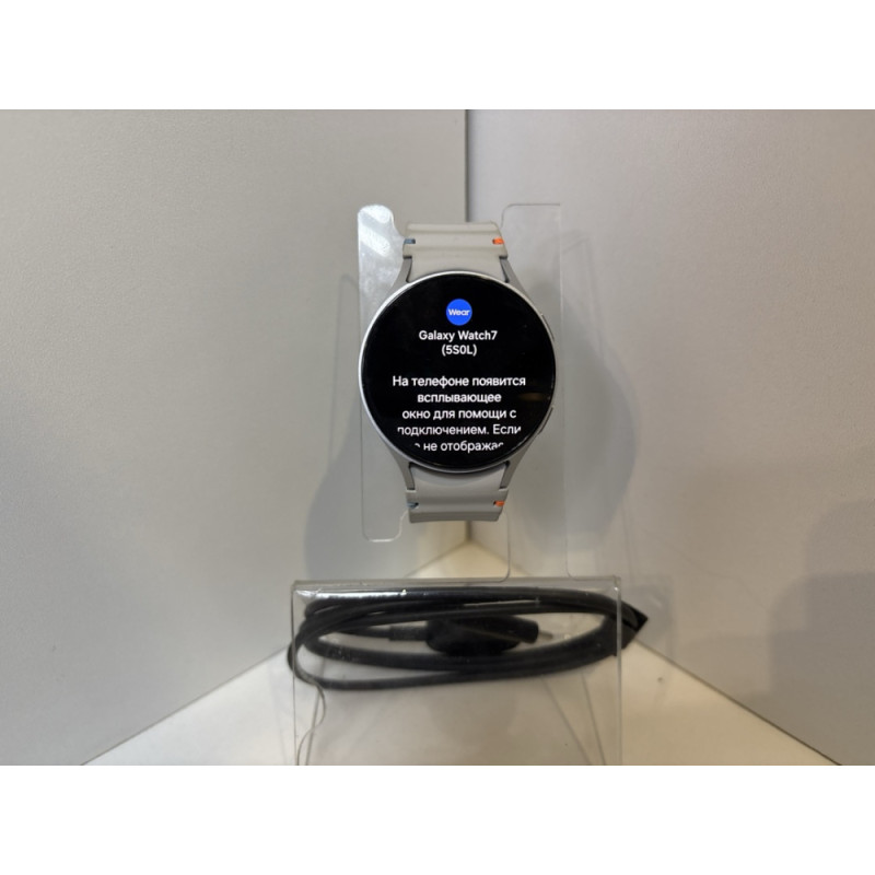 Умные Часы Samsung Galaxy Watch7 44mm            
            б/у