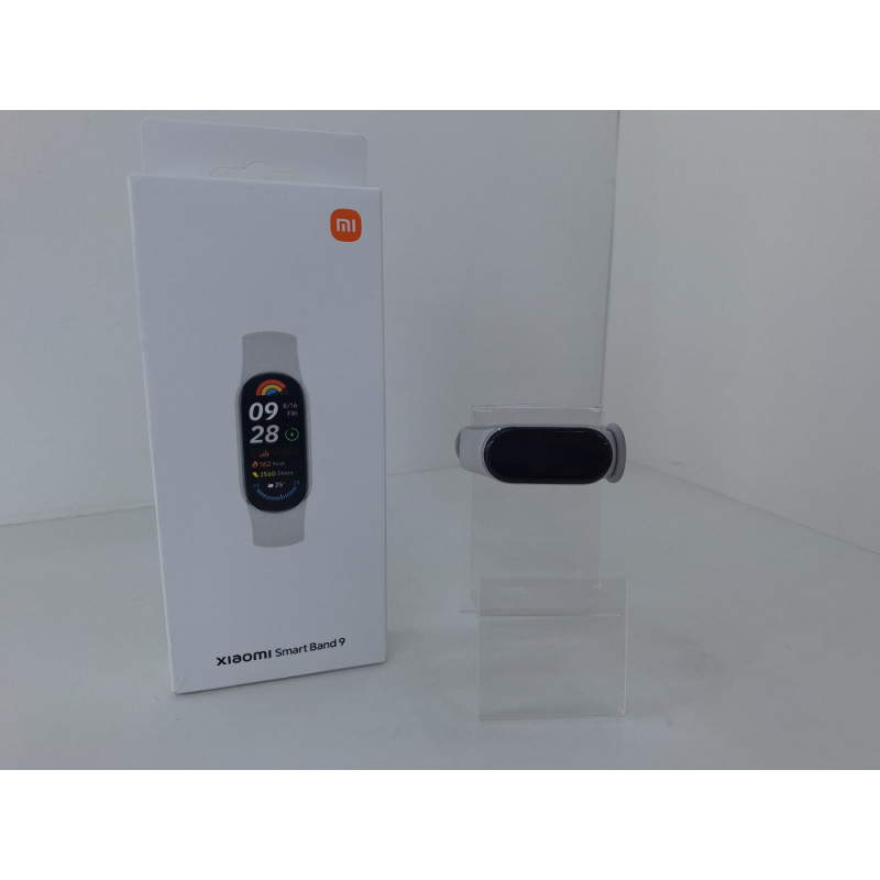 Фитнес-браслеты Xiaomi Smart Band 9            
            б/у