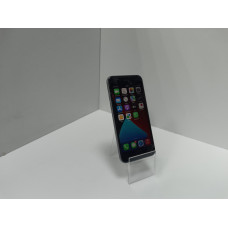 Мобильный телефон Apple iPhone 6S 2/32 GB            
            б/у