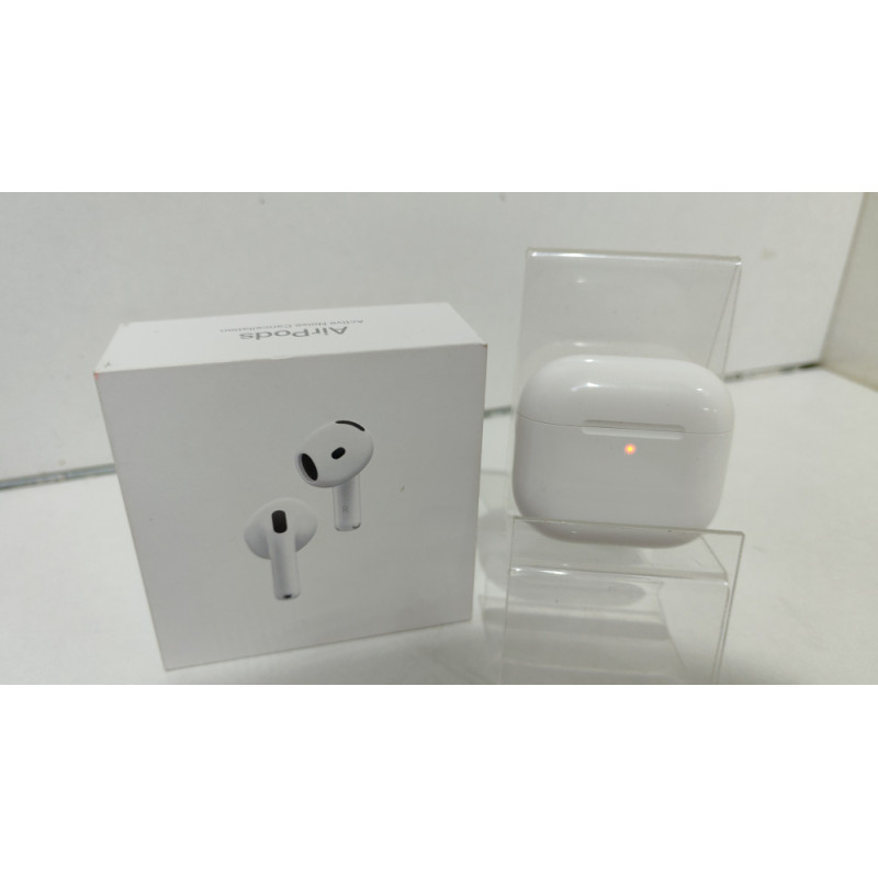 Наушники Беспроводные Внутриканальные Apple AirPods 4 с шумоподавлением (ANC)            
            б/у