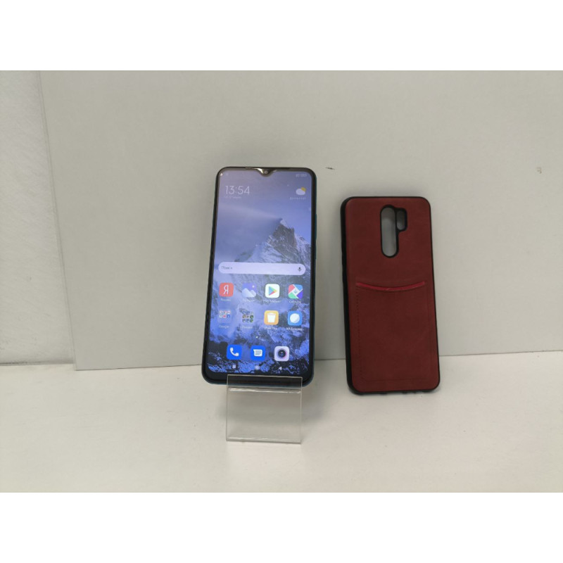 Мобильный телефон Xiaomi Redmi 9 4/64 GB            
            б/у