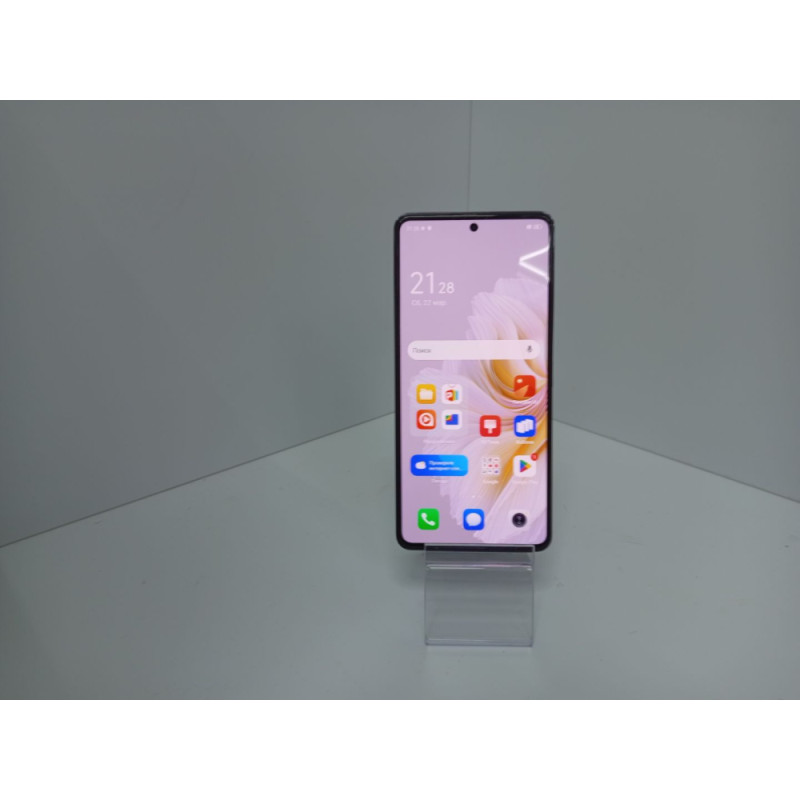 Мобильный телефон Tecno Camon 20 8/256 GB            
            б/у