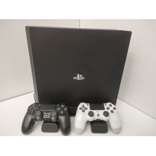 Игровые приставки Sony Playstation 4 PRO 1TB (CUH-7208B)            
            б/у