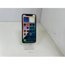 Мобильный телефон Apple iPhone 11 4/128 GB            
            б/у