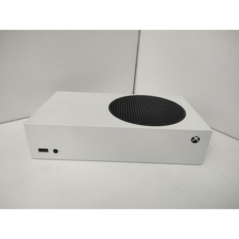 Игровые приставки Microsoft Xbox Series S 512GB            
            б/у