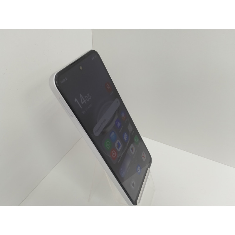 Мобильный телефон Tecno Spark 30C 6/128 GB            
            б/у
