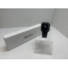 Умные Часы Apple Watch Series SE Gen 2 44 мм            
            б/у