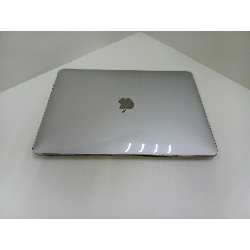 Ноутбук Apple MacBook Air 2020 (A2179)            
            б/у