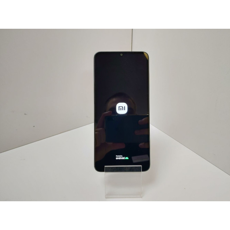 Мобильный телефон Xiaomi Redmi 13C 8/256 GB            
            б/у