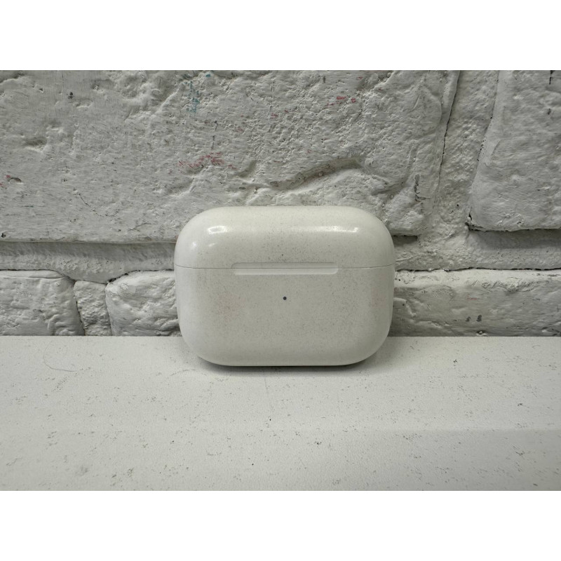 Наушники Беспроводные Внутриканальные Apple AirPods Pro            
            б/у