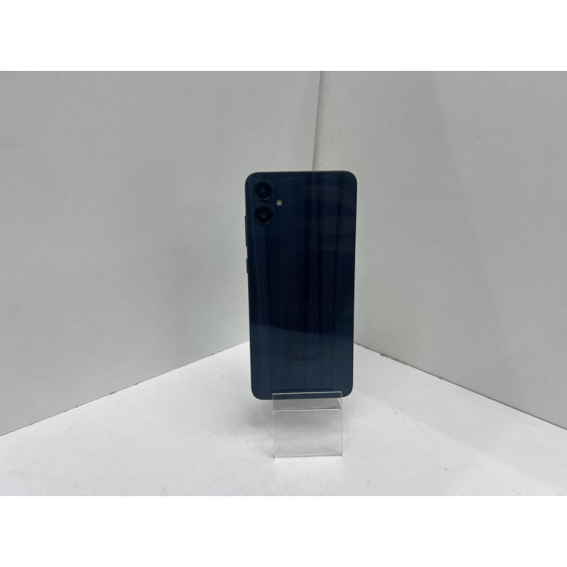 Мобильный телефон Samsung Galaxy A05 4/64 GB            
            б/у