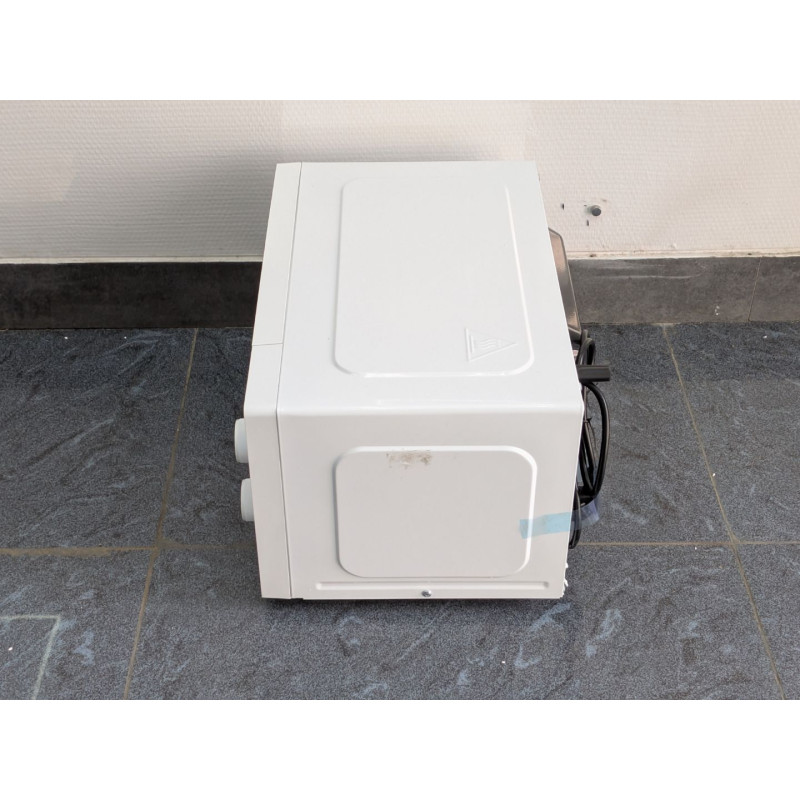 Микроволновые печи Hisense H20MOWP1            
            б/у