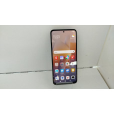 Мобильный телефон Xiaomi Redmi 12 8/256 GB            
            б/у