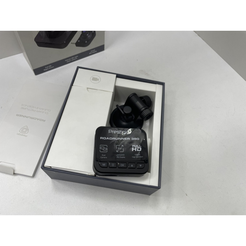 Видеорегистратор Prestigio RoadRunner 380            
            б/у