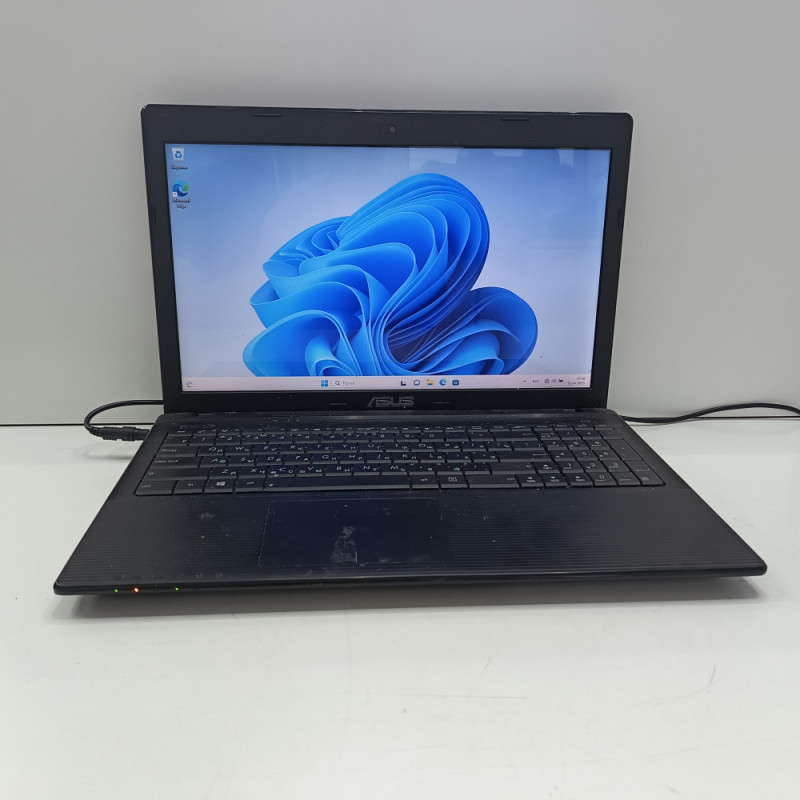 Ноутбук ASUS x55c            
            б/у