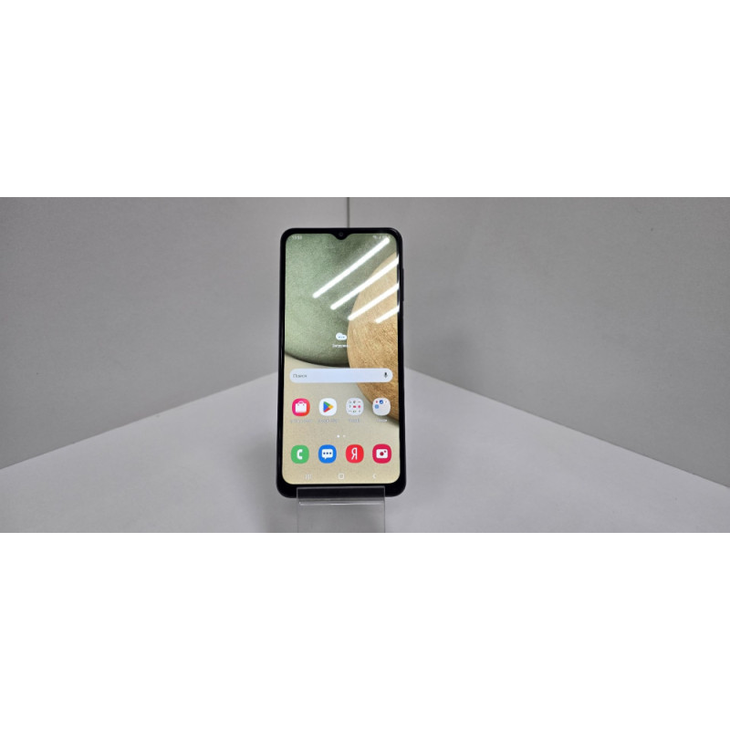 Мобильный телефон Samsung Galaxy A12 3/32 GB            
            б/у