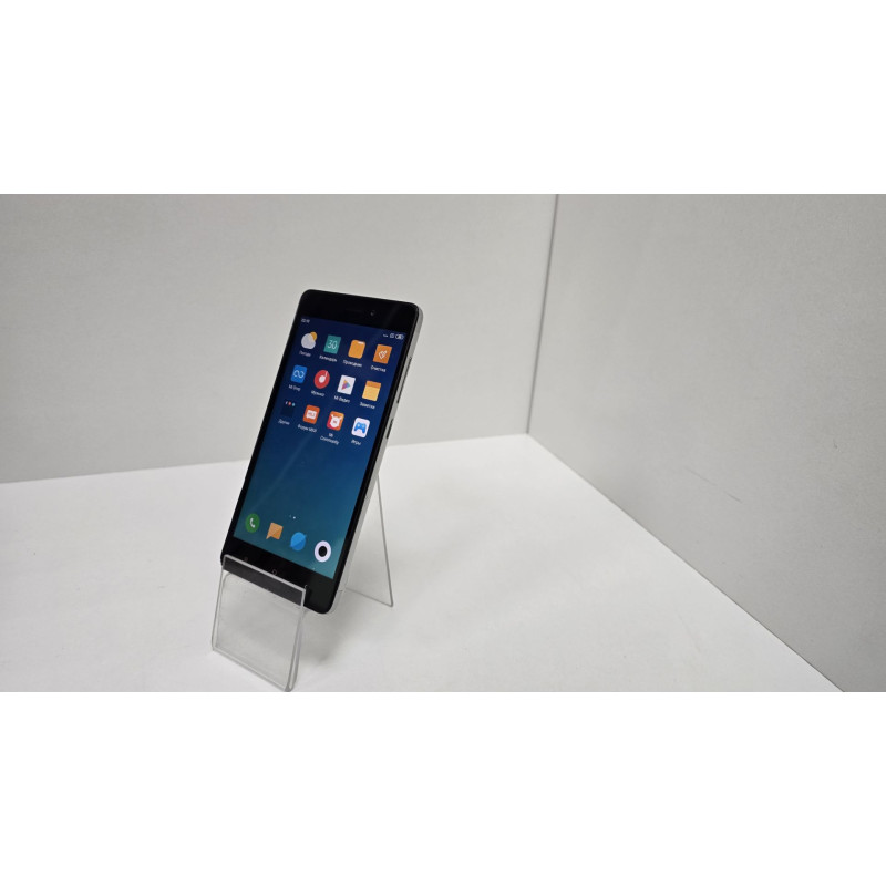 Мобильный телефон Xiaomi Redmi 3S 2/16 GB.            
            б/у