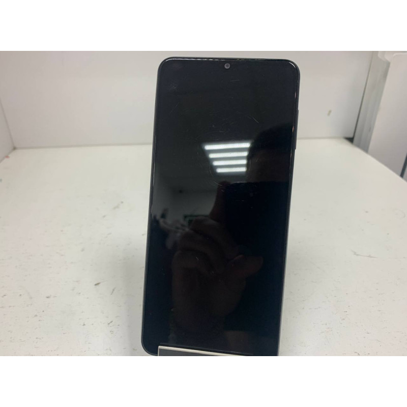 Мобильный телефон Samsung Galaxy A12 3/32 GB            
            б/у
