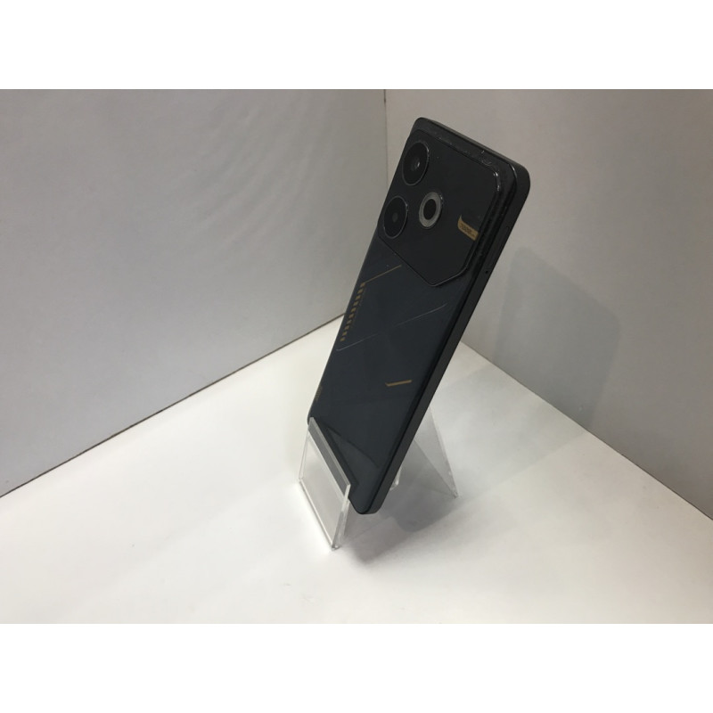 Мобильный телефон Tecno Pova 6 Neo 8/256 GB            
            б/у