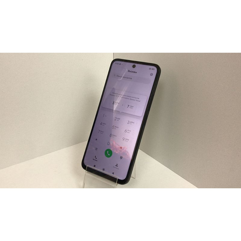 Мобильный телефон Xiaomi Redmi 13 8/256 GB            
            б/у