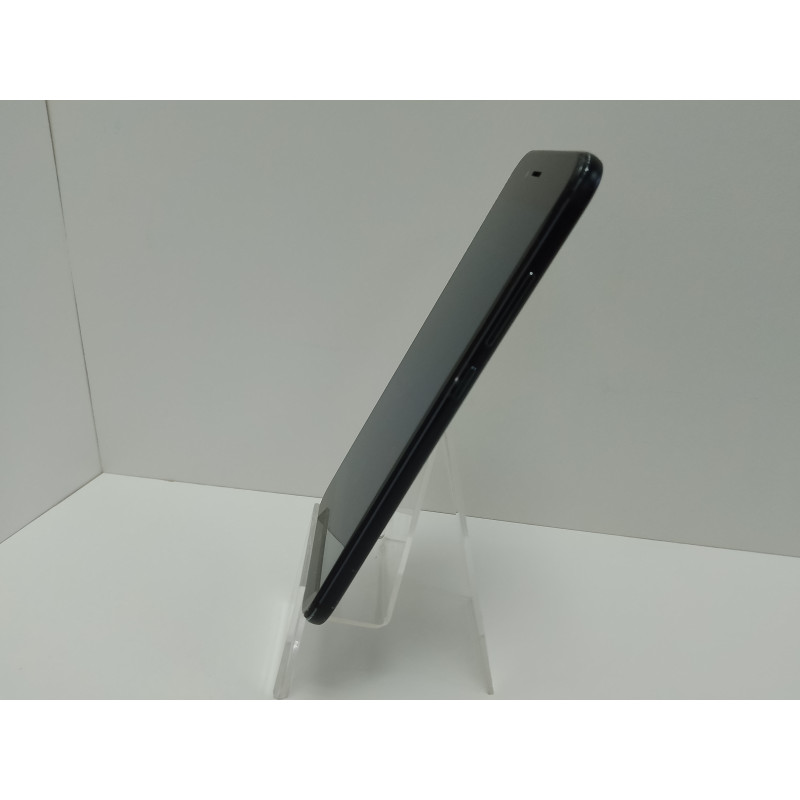 Мобильный телефон Xiaomi Mi A1 4/64 GB            
            б/у