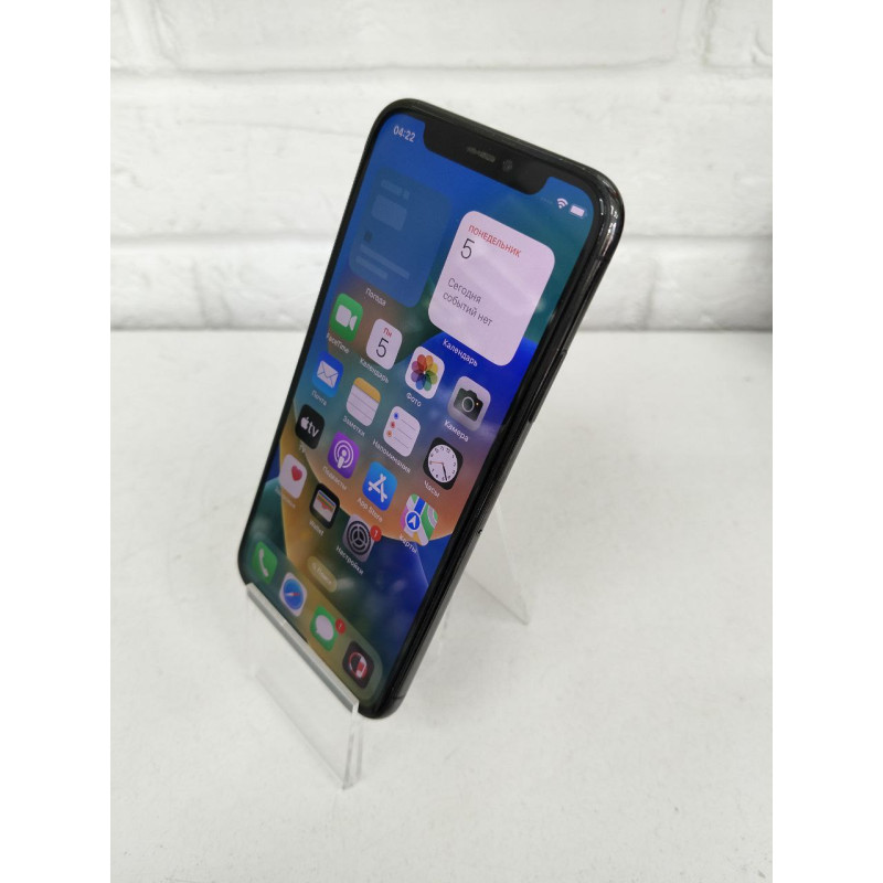 Мобильный телефон Apple iPhone X 3/64 GB            
            б/у