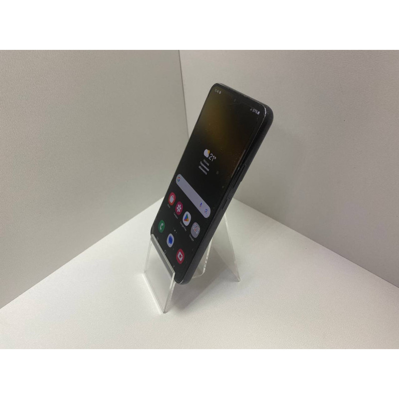 Мобильный телефон Samsung Galaxy S22 8/128 GB            
            б/у