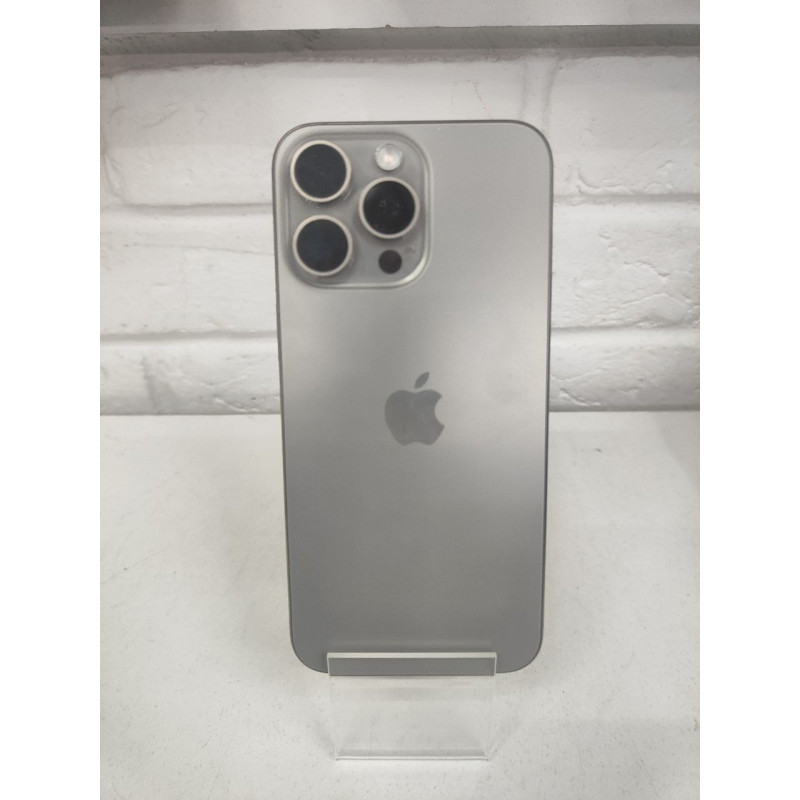 Мобильный телефон Apple iPhone 15 Pro Max 8/256 GB            
            б/у