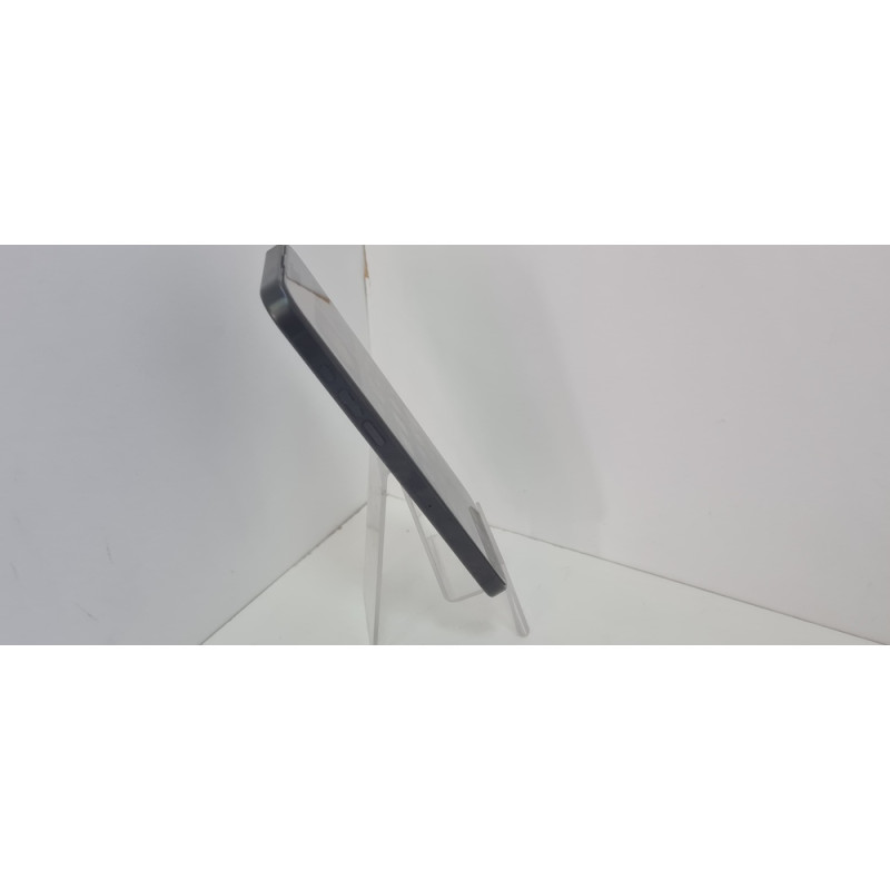 Мобильный телефон Apple iPhone 15 Pro Max 8/256 GB            
            б/у