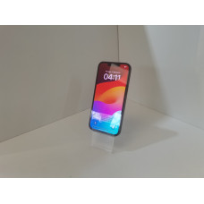 Мобильный телефон Apple iPhone 13 4/256 GB            
            б/у