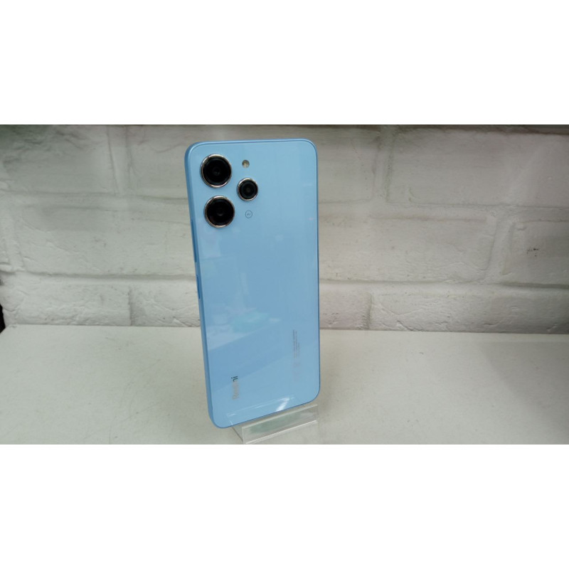 Мобильный телефон Xiaomi Redmi 12 8/256 GB            
            б/у
