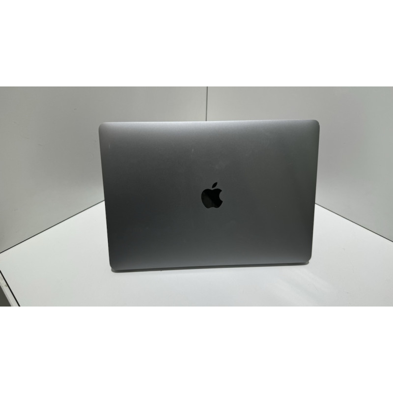 Ноутбук Apple MacBook Pro 13 M1/8/256Gb            
            б/у