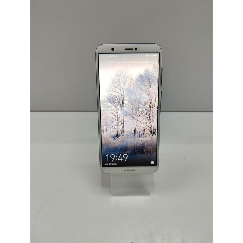 Мобильный телефон Huawei P Smart (2019) 3/32 GB            
            б/у