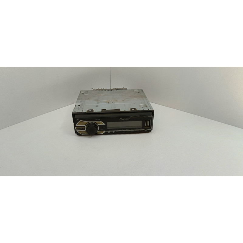 Автомагнитола Pioneer MVH-150UB            
            б/у