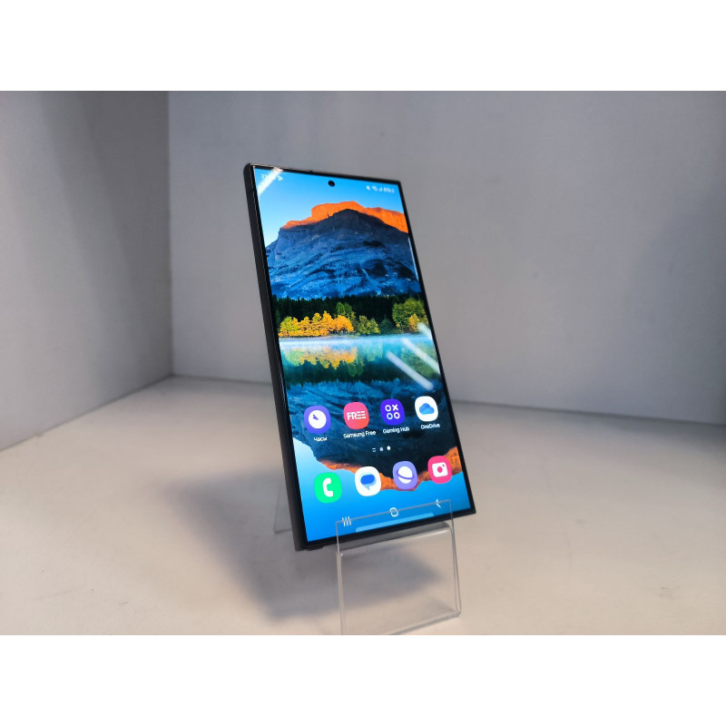 Мобильный телефон Samsung Galaxy S24 Ultra 12/256 GB            
            б/у