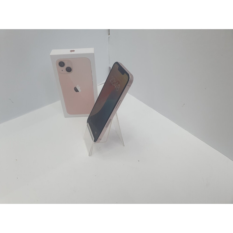 Мобильный телефон Apple iPhone 13 4/128 GB            
            б/у