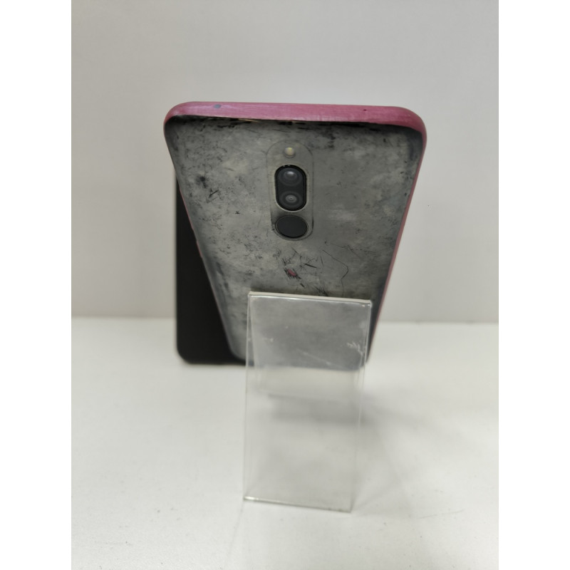 Мобильный телефон Xiaomi Redmi 8 4/64 GB            
            б/у