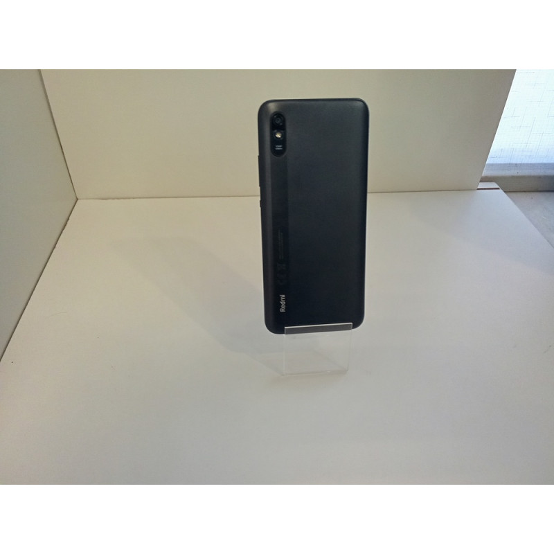 Мобильный телефон Xiaomi Redmi 9A 2/32 GB            
            б/у