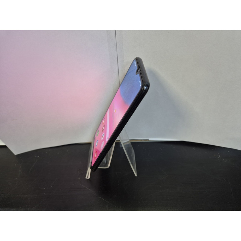 Мобильный телефон Samsung Galaxy A30s 3/32 GB            
            б/у